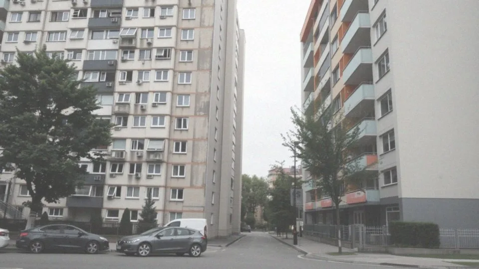 Jakie różnice między mieszkaniem socjalnym a lokalem komunalnym?